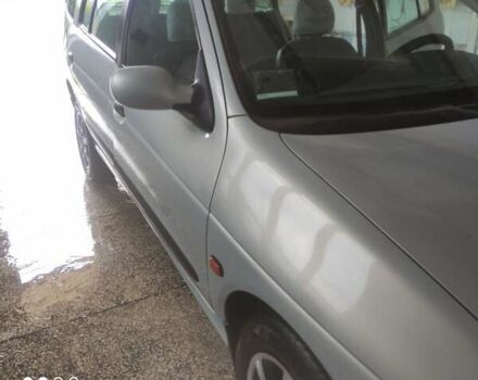 Серый Рено Меган, объемом двигателя 1.4 л и пробегом 139 тыс. км за 3400 $, фото 11 на Automoto.ua