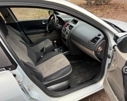 Сірий Рено Меган, об'ємом двигуна 1.6 л та пробігом 200 тис. км за 4300 $, фото 15 на Automoto.ua