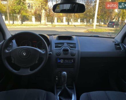 Серый Рено Меган, объемом двигателя 1.6 л и пробегом 220 тыс. км за 3900 $, фото 10 на Automoto.ua