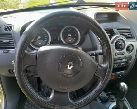 Серый Рено Меган, объемом двигателя 1.6 л и пробегом 240 тыс. км за 4650 $, фото 13 на Automoto.ua