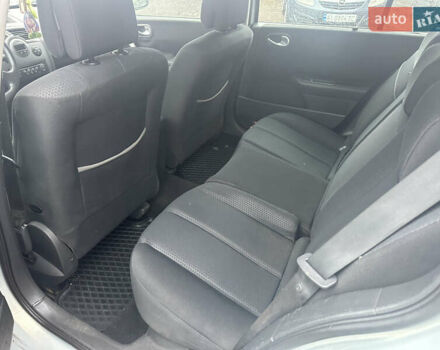 Серый Рено Меган, объемом двигателя 2 л и пробегом 309 тыс. км за 4300 $, фото 17 на Automoto.ua