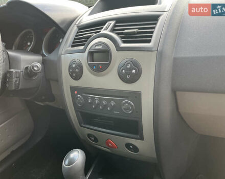 Сірий Рено Меган, об'ємом двигуна 1.6 л та пробігом 213 тис. км за 4200 $, фото 28 на Automoto.ua