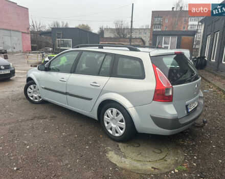 Серый Рено Меган, объемом двигателя 2 л и пробегом 309 тыс. км за 4300 $, фото 14 на Automoto.ua