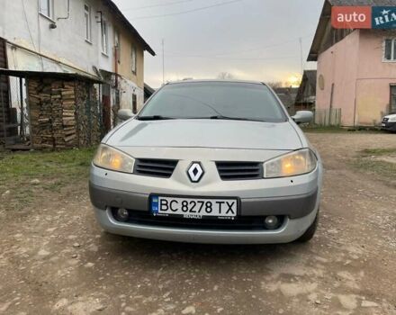 Сірий Рено Меган, об'ємом двигуна 1.6 л та пробігом 175 тис. км за 5200 $, фото 2 на Automoto.ua