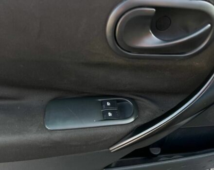 Серый Рено Меган, объемом двигателя 1.5 л и пробегом 278 тыс. км за 4700 $, фото 8 на Automoto.ua