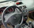 Рено Меган 2004 в Фастове на Automoto.ua Серый Рено Меган, объемом двигателя 2 л и пробегом 256 тыс. км за 5500 $, фото 11 на Automoto.ua
