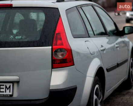 Серый Рено Меган, объемом двигателя 1.6 л и пробегом 300 тыс. км за 3700 $, фото 12 на Automoto.ua