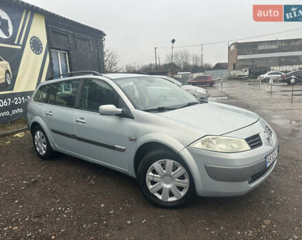 Серый Рено Меган, объемом двигателя 2 л и пробегом 309 тыс. км за 4300 $, фото 4 на Automoto.ua