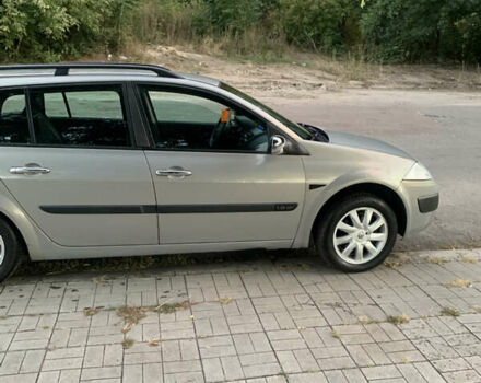 Серый Рено Меган, объемом двигателя 1.6 л и пробегом 270 тыс. км за 4800 $, фото 9 на Automoto.ua