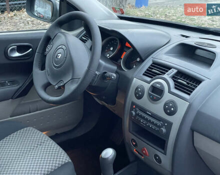 Серый Рено Меган, объемом двигателя 1.6 л и пробегом 191 тыс. км за 4700 $, фото 9 на Automoto.ua