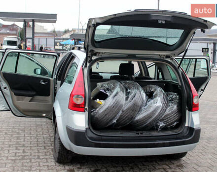 Серый Рено Меган, объемом двигателя 1.6 л и пробегом 300 тыс. км за 3700 $, фото 22 на Automoto.ua