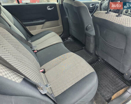 Сірий Рено Меган, об'ємом двигуна 1.6 л та пробігом 296 тис. км за 3650 $, фото 9 на Automoto.ua