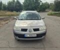 Сірий Рено Меган, об'ємом двигуна 1.6 л та пробігом 234 тис. км за 4200 $, фото 3 на Automoto.ua