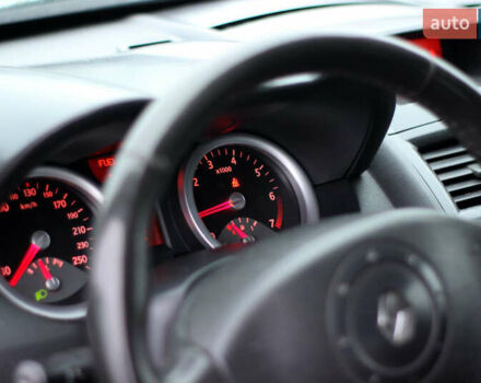 Серый Рено Меган, объемом двигателя 1.6 л и пробегом 300 тыс. км за 3700 $, фото 27 на Automoto.ua