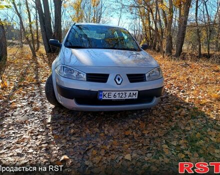 Сірий Рено Меган, об'ємом двигуна 1.5 л та пробігом 315 тис. км за 4299 $, фото 4 на Automoto.ua