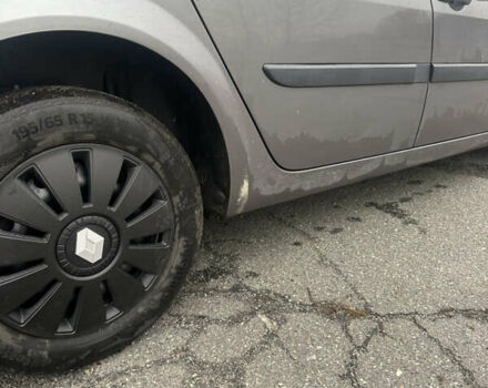 Серый Рено Меган, объемом двигателя 2 л и пробегом 263 тыс. км за 4500 $, фото 6 на Automoto.ua