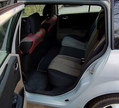 Серый Рено Меган, объемом двигателя 1.5 л и пробегом 226 тыс. км за 4850 $, фото 4 на Automoto.ua