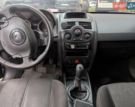 Сірий Рено Меган, об'ємом двигуна 1.6 л та пробігом 275 тис. км за 4399 $, фото 10 на Automoto.ua