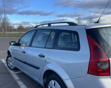 Сірий Рено Меган, об'ємом двигуна 1.46 л та пробігом 278 тис. км за 4199 $, фото 1 на Automoto.ua