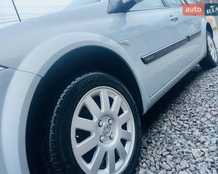 Серый Рено Меган, объемом двигателя 1.39 л и пробегом 207 тыс. км за 4600 $, фото 25 на Automoto.ua