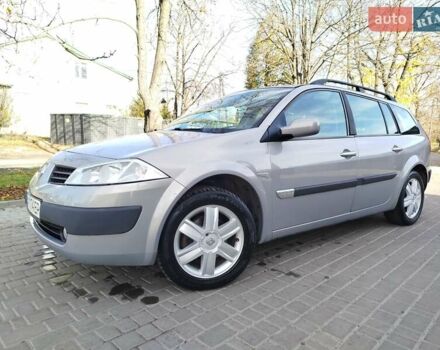 Рено Меган 2004 у Первомайськ на Automoto.ua Сірий Рено Меган, об'ємом двигуна 1.6 л та пробігом 233 тис. км за 4500 $, фото 3 на Automoto.ua