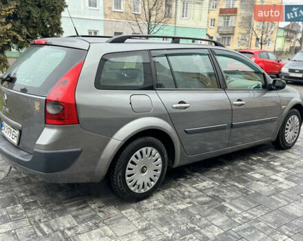 Серый Рено Меган, объемом двигателя 1.6 л и пробегом 300 тыс. км за 3850 $, фото 7 на Automoto.ua