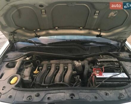 Серый Рено Меган, объемом двигателя 1.6 л и пробегом 175 тыс. км за 5800 $, фото 15 на Automoto.ua