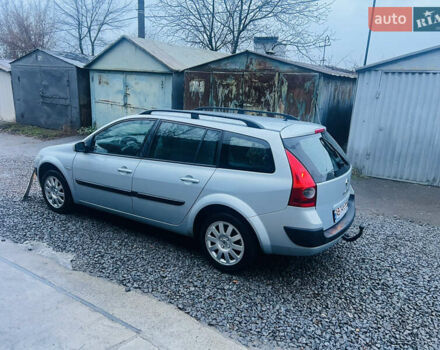 Серый Рено Меган, объемом двигателя 1.39 л и пробегом 207 тыс. км за 4600 $, фото 2 на Automoto.ua