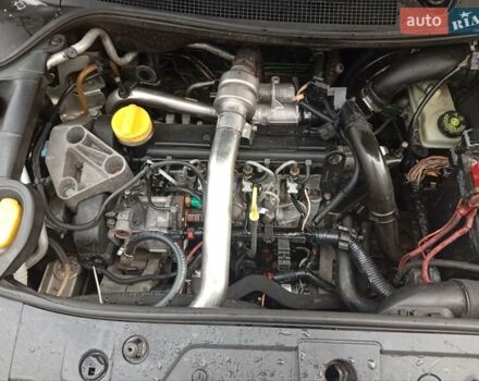 Серый Рено Меган, объемом двигателя 1.5 л и пробегом 275 тыс. км за 4150 $, фото 11 на Automoto.ua