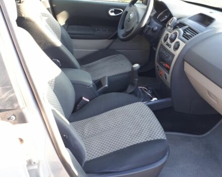 Сірий Рено Меган, об'ємом двигуна 1.6 л та пробігом 216 тис. км за 3900 $, фото 3 на Automoto.ua