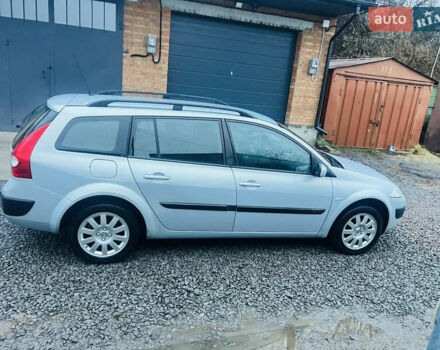 Серый Рено Меган, объемом двигателя 1.39 л и пробегом 207 тыс. км за 4600 $, фото 7 на Automoto.ua