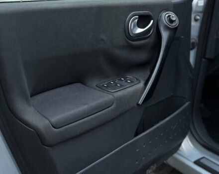 Сірий Рено Меган, об'ємом двигуна 1.46 л та пробігом 351 тис. км за 3900 $, фото 13 на Automoto.ua