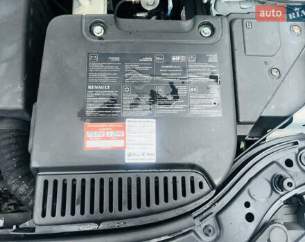 Серый Рено Меган, объемом двигателя 1.39 л и пробегом 207 тыс. км за 4600 $, фото 44 на Automoto.ua