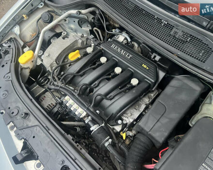 Серый Рено Меган, объемом двигателя 1.39 л и пробегом 207 тыс. км за 4600 $, фото 46 на Automoto.ua