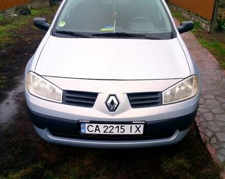 Серый Рено Меган, объемом двигателя 1.5 л и пробегом 208 тыс. км за 4570 $, фото 9 на Automoto.ua