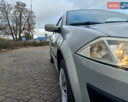 Сірий Рено Меган, об'ємом двигуна 1.6 л та пробігом 257 тис. км за 3999 $, фото 9 на Automoto.ua