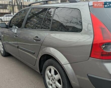 Сірий Рено Меган, об'ємом двигуна 1.6 л та пробігом 275 тис. км за 4399 $, фото 2 на Automoto.ua