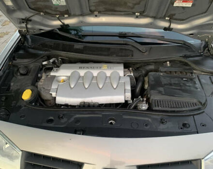 Серый Рено Меган, объемом двигателя 1.6 л и пробегом 270 тыс. км за 4800 $, фото 1 на Automoto.ua