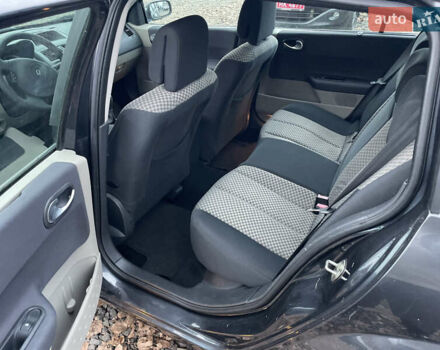 Серый Рено Меган, объемом двигателя 1.6 л и пробегом 191 тыс. км за 4700 $, фото 18 на Automoto.ua