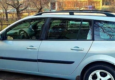 Серый Рено Меган, объемом двигателя 1.5 л и пробегом 226 тыс. км за 4850 $, фото 2 на Automoto.ua