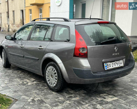 Серый Рено Меган, объемом двигателя 1.6 л и пробегом 300 тыс. км за 3850 $, фото 2 на Automoto.ua