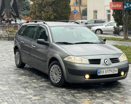 Серый Рено Меган, объемом двигателя 1.6 л и пробегом 300 тыс. км за 3850 $, фото 19 на Automoto.ua