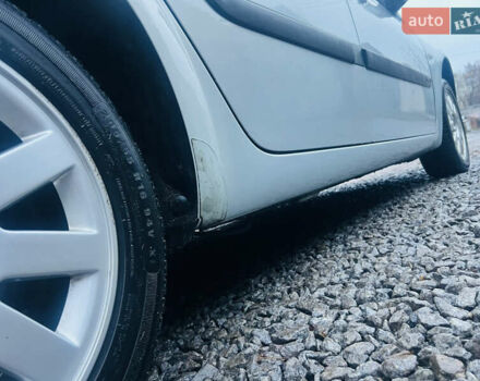 Серый Рено Меган, объемом двигателя 1.39 л и пробегом 207 тыс. км за 4600 $, фото 18 на Automoto.ua