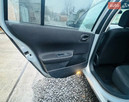 Серый Рено Меган, объемом двигателя 1.39 л и пробегом 207 тыс. км за 4600 $, фото 30 на Automoto.ua