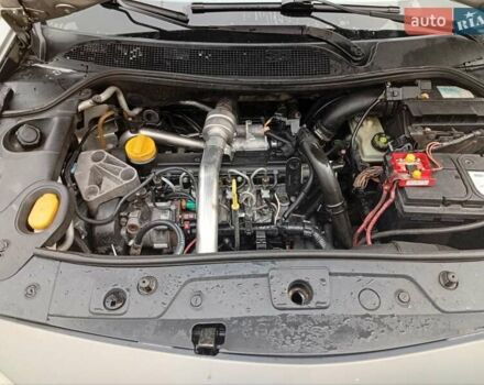 Серый Рено Меган, объемом двигателя 1.5 л и пробегом 275 тыс. км за 4150 $, фото 12 на Automoto.ua