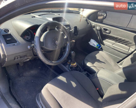 Сірий Рено Меган, об'ємом двигуна 1.46 л та пробігом 286 тис. км за 4200 $, фото 2 на Automoto.ua