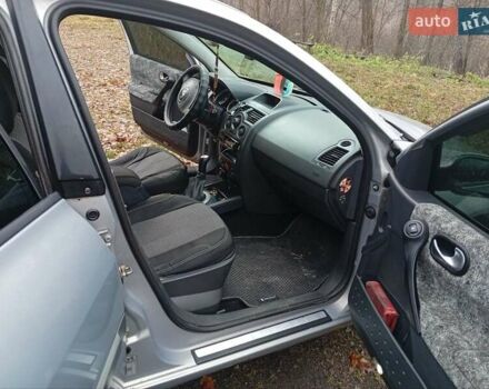 Серый Рено Меган, объемом двигателя 1.5 л и пробегом 275 тыс. км за 4150 $, фото 22 на Automoto.ua