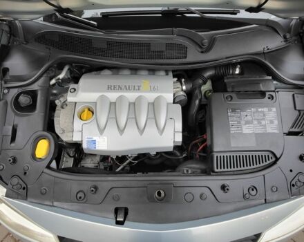 Серый Рено Меган, объемом двигателя 1.6 л и пробегом 204 тыс. км за 4950 $, фото 23 на Automoto.ua