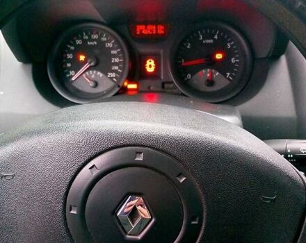 Серый Рено Меган, объемом двигателя 1.5 л и пробегом 208 тыс. км за 4570 $, фото 2 на Automoto.ua