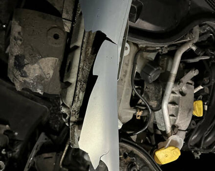 Сірий Рено Меган, об'ємом двигуна 1.6 л та пробігом 218 тис. км за 2100 $, фото 8 на Automoto.ua